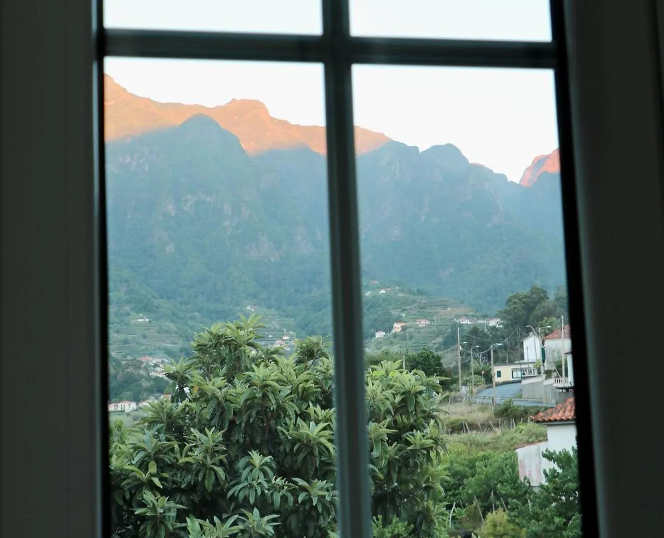 Mountain View Villa São Vicente 0*,